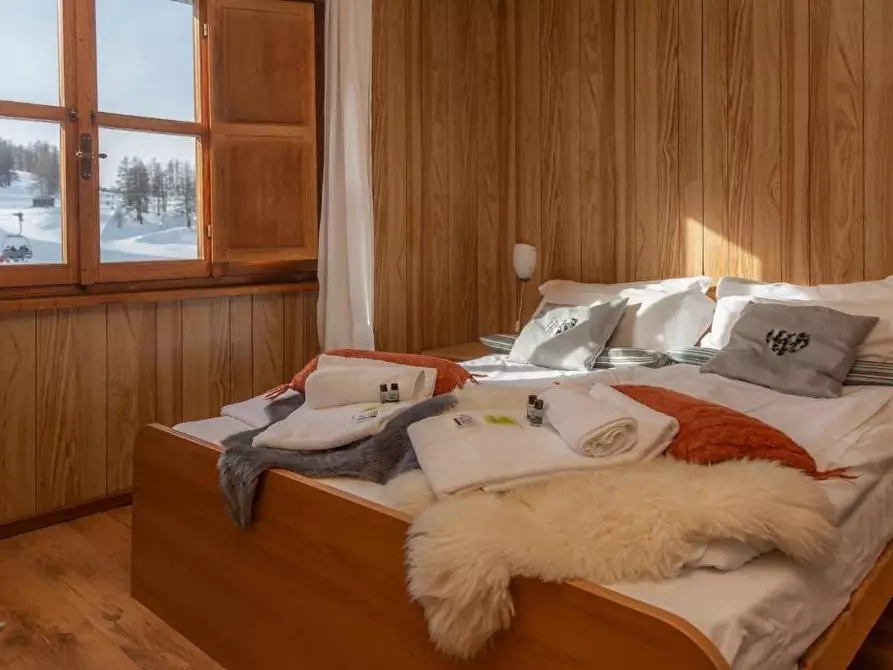 Immagine 2 di Albergo/B&B/Residence in vendita  in Località Sportinia 4 a Sauze D'oulx