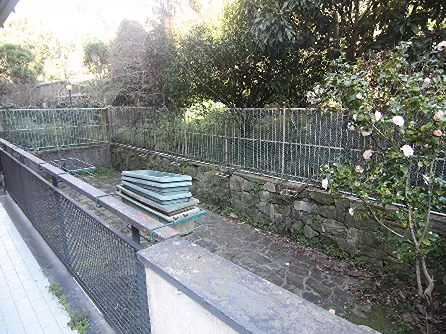 Immagine 8 di Appartamento in vendita  in via Enrico Toti 10 a Rapallo