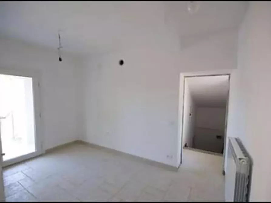 Immagine 8 di Casa semindipendente in affitto  a Osiglia