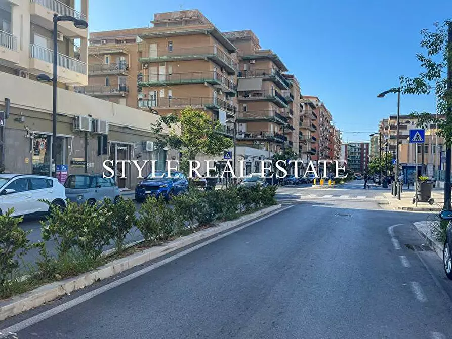 Immagine 4 di Locale commerciale in vendita  in VIA TISIA 180 a Siracusa