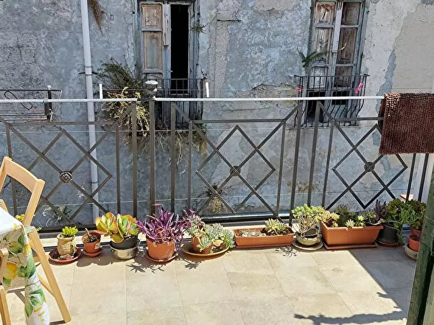 Immagine 25 di Camera in affitto  in Via Argenteria  19 a Palermo