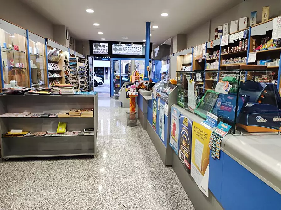 Immagine 2 di Licenza in vendita  in Via Giacomo Matteotti  12 a Castelfidardo