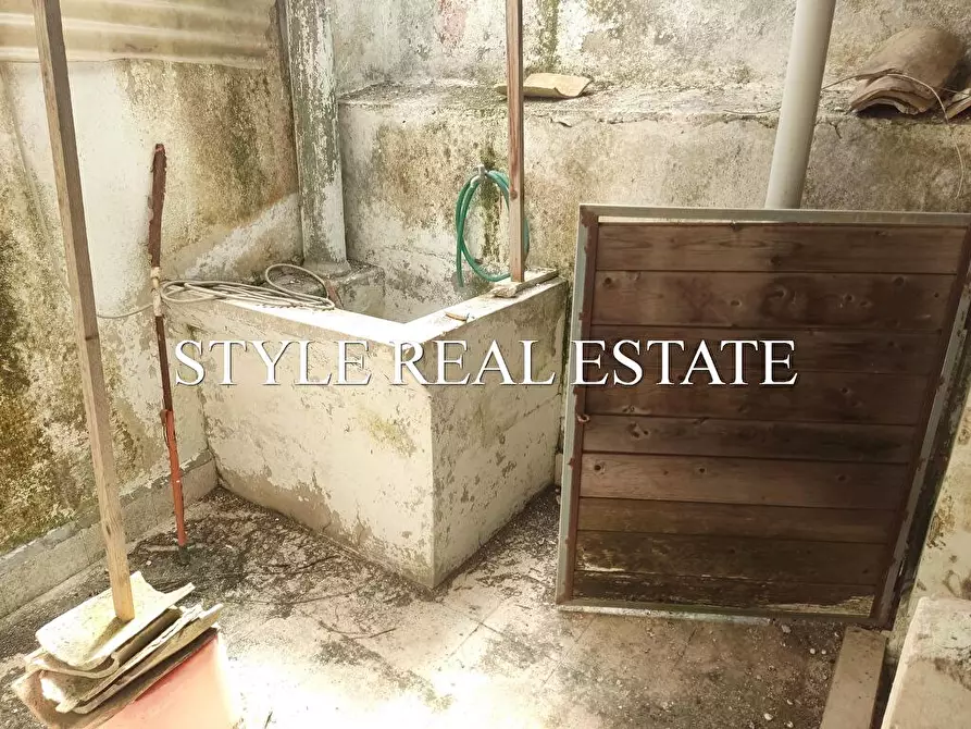 Immagine 5 di Appartamento in vendita  in via cavour a Canicattini Bagni