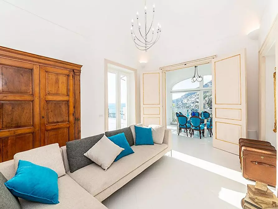 Immagine 14 di Albergo/B&B/Residence in affitto  in Salita Sopra Muro 36 a Amalfi