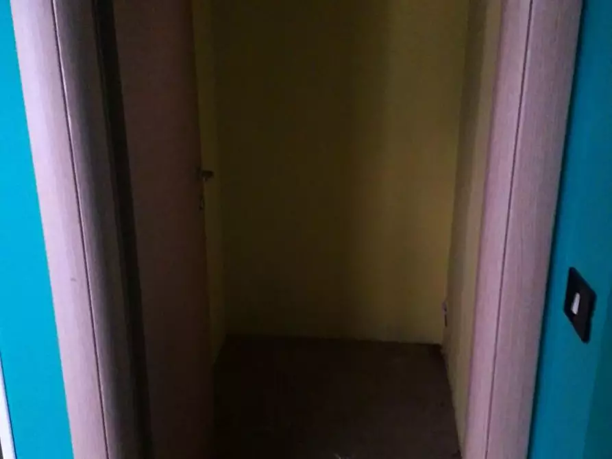 Immagine 2 di Locale commerciale in vendita  in Via Onofrio Tortora  1 a Sarno