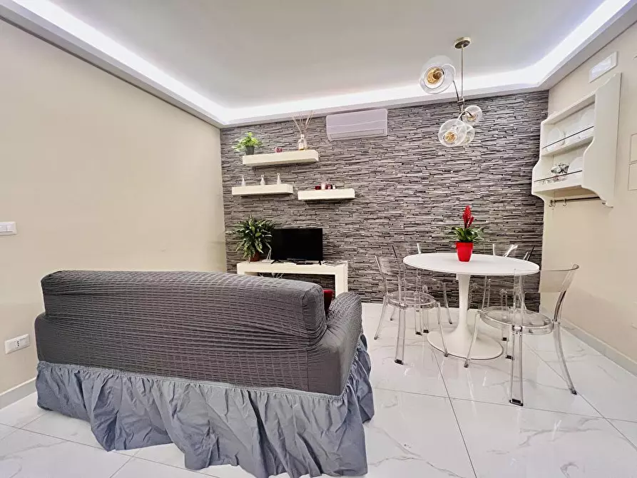 Immagine 2 di Appartamento in affitto  a Pompei