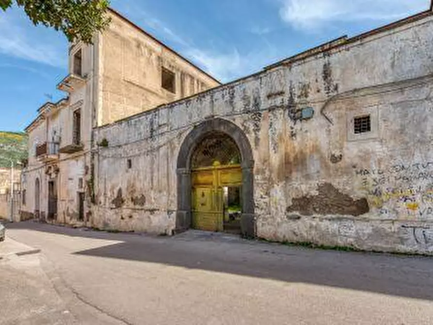 Immagine 14 di Palazzo in vendita  in Via Casamonica 4 a Sarno