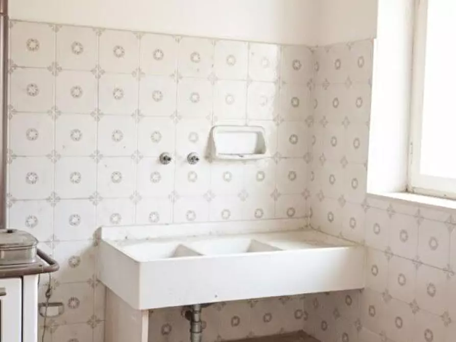 Immagine 3 di Casa indipendente in vendita  in Via Vittorio Veneto 4 a San Giorgio Ionico