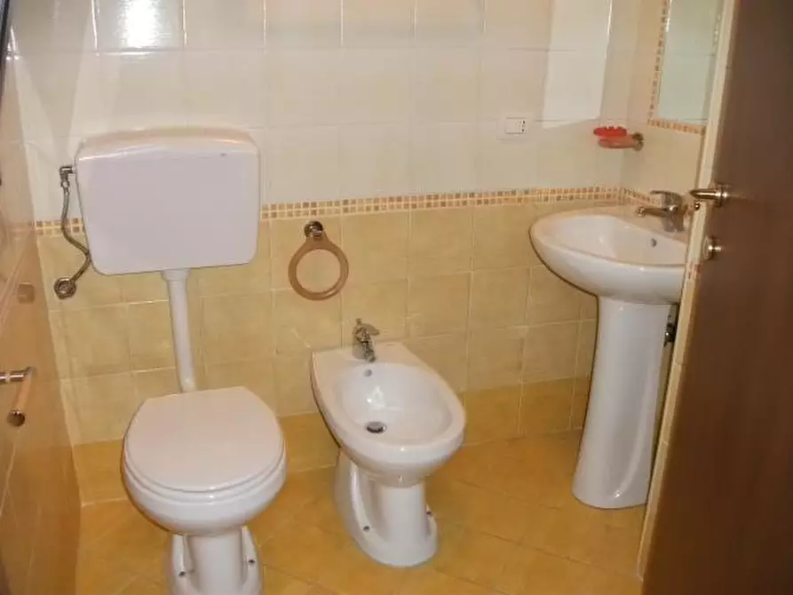 Immagine 6 di Abitazione tipica in affitto  in Via Lucchese Palli 3 a Catania