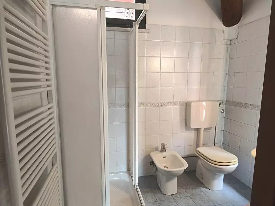 Immagine 2 di Abitazione tipica in affitto  a Poggio Rusco