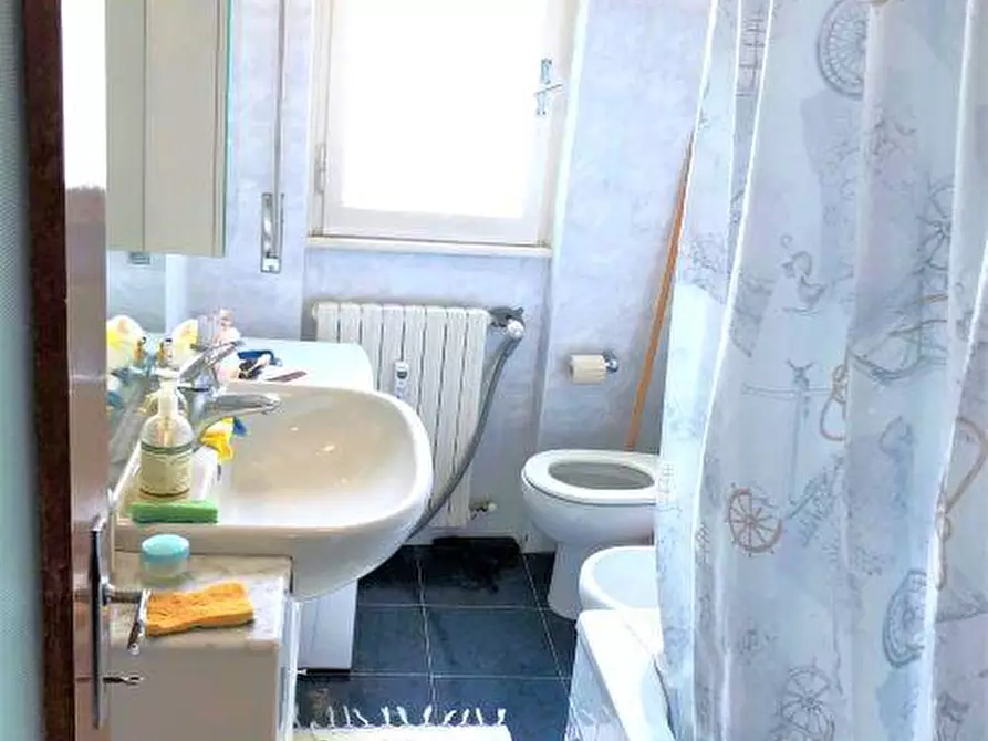 Immagine 8 di Bilocale in vendita  in VIA PIETRAFRACCIA 8 a Rapallo