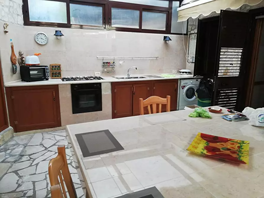 Immagine 7 di Villa in affitto  in VIA DELLA SCOGLIERA 574 a Leporano