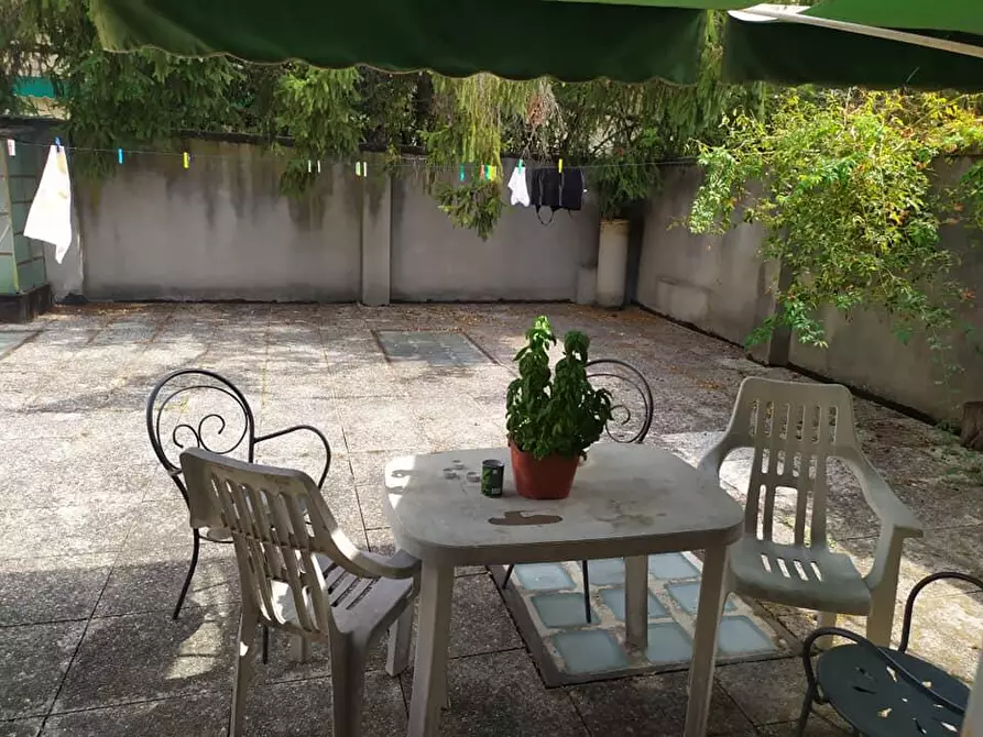 Immagine 4 di Camera in affitto  a Forli'