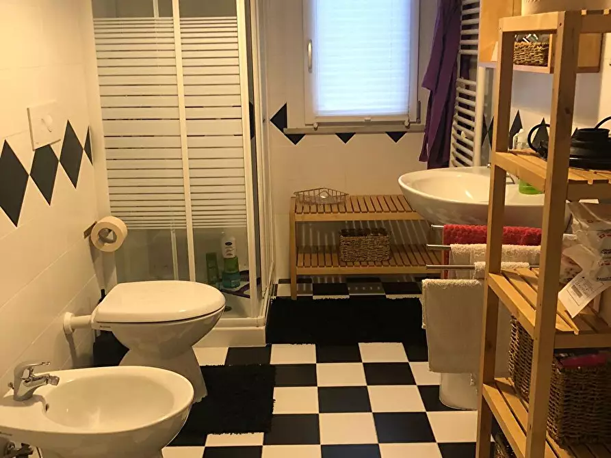 Immagine 4 di Camera in affitto  a Pordenone