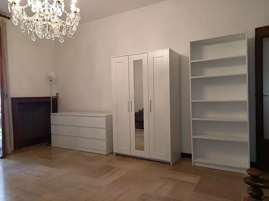 Immagine 12 di Appartamento in affitto  in Viale  della libertà  17 a Pavia
