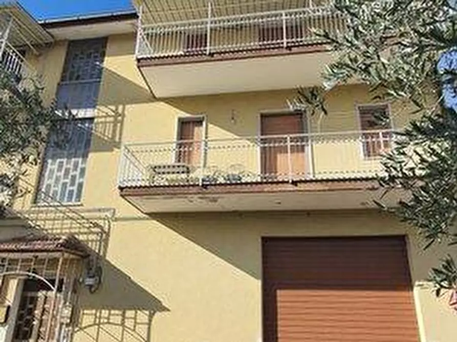 Immagine 6 di Appartamento in vendita  in bamonte 12 a Lauria