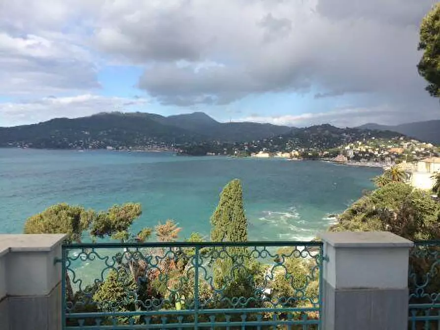 Immagine 4 di Villa in vendita  in VIA AURELIA 237 a Zoagli