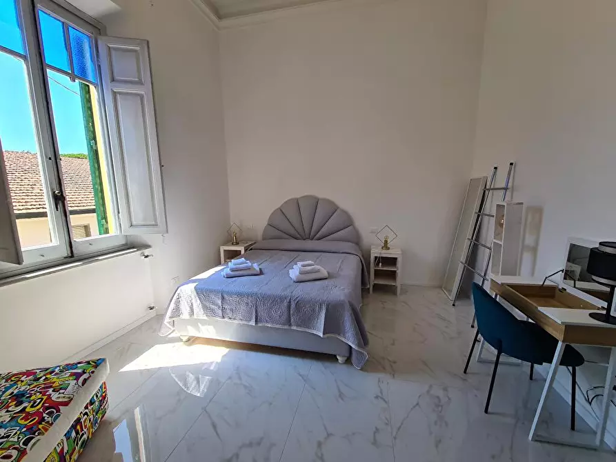 Immagine 4 di Albergo/B&B/Residence in affitto  in via silvio pellico  62 a Viareggio