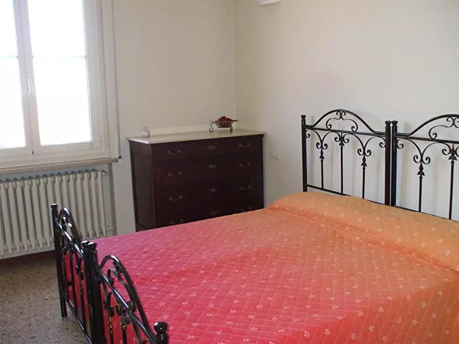 Immagine 4 di Camera in affitto  a Parma