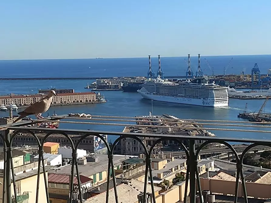 Immagine 7 di Camera in affitto  a Genova