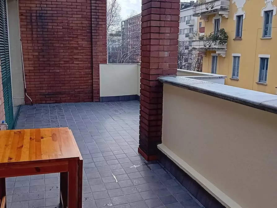 Immagine 13 di Appartamento in affitto  in via giasone del maino 33 a Milano