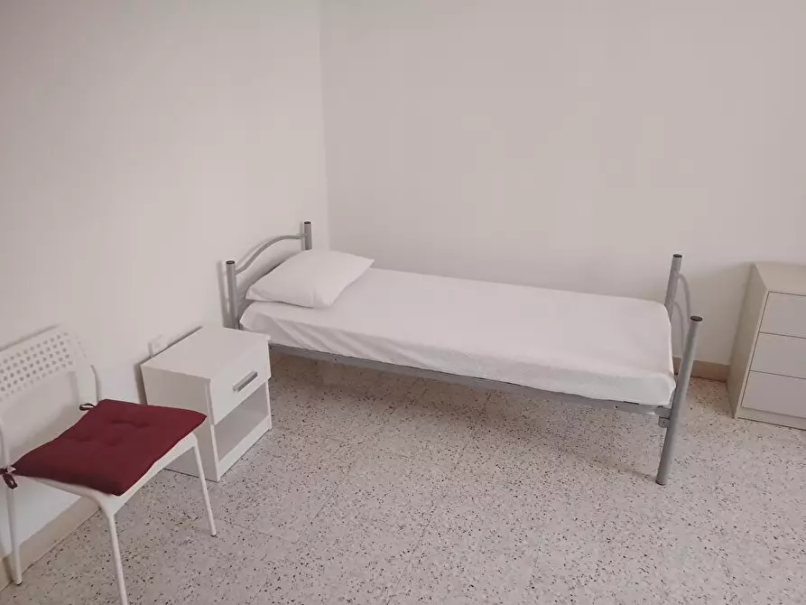 Immagine 4 di Stanza singola in affitto  in Via Giuseppe Mazzini 211 a Potenza