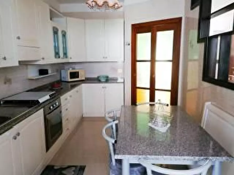 Immagine 7 di Appartamento in affitto  in Via Salina Grande  5 a Taranto