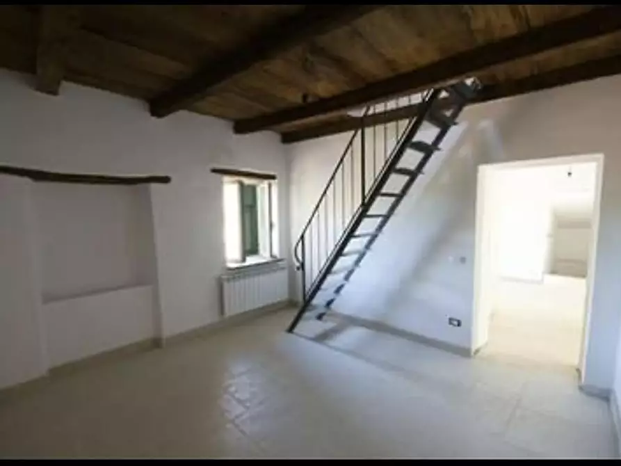 Immagine 3 di Casa semindipendente in affitto  a Osiglia