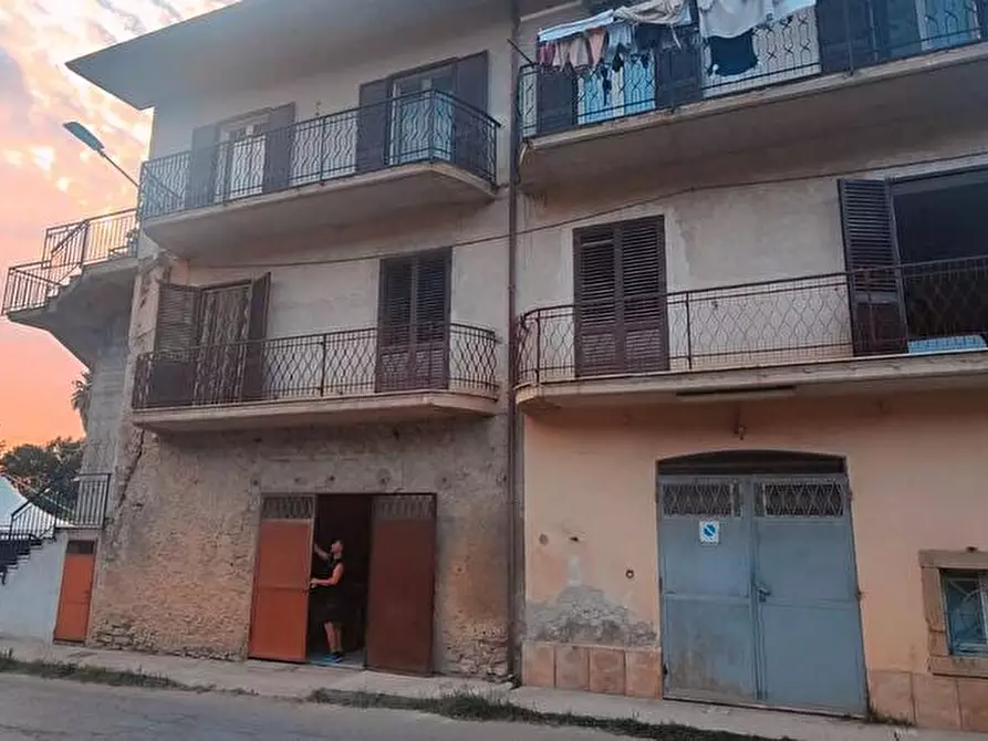 Immagine 1 di Appartamento in vendita  in via calliope Ascea Marina 2 a Ascea