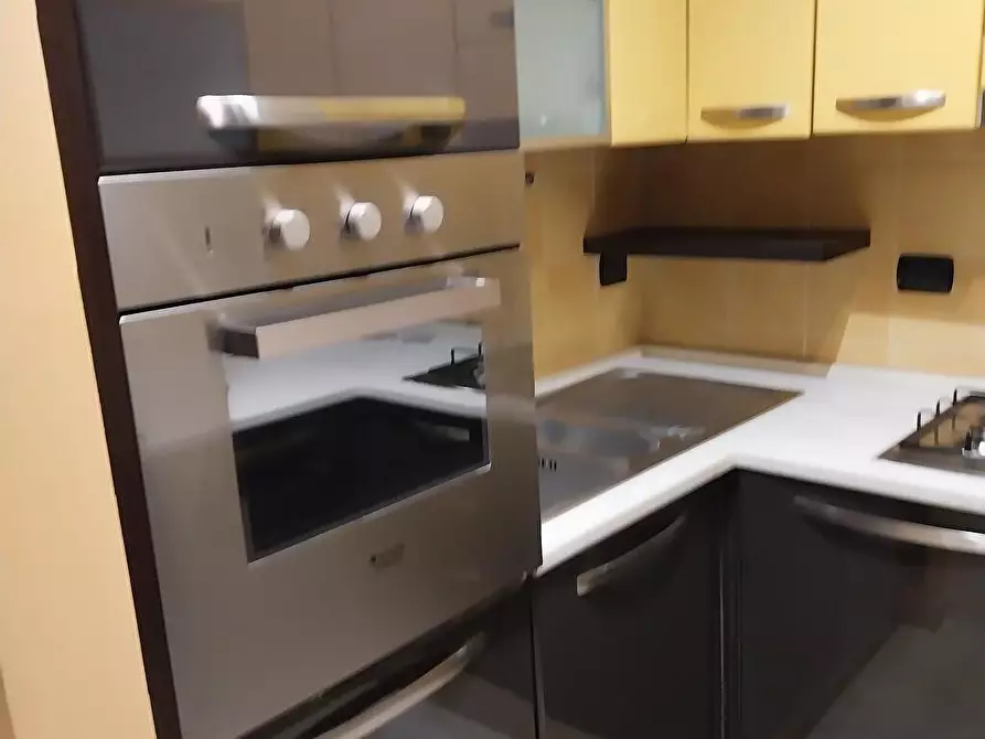 Immagine 5 di Abitazione tipica in affitto  in PIAZZA TRIVULZIANA 2 a Milano