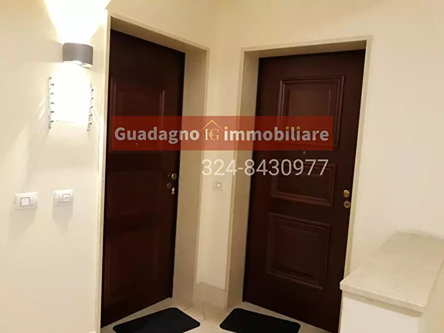 Immagine 1 di Ufficio in vendita  in via enzo sozzo 2 a Lecce