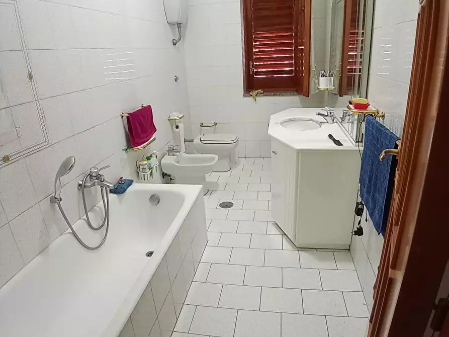 Immagine 11 di Villa in vendita  in Via Fossalupara 7 a Sarno