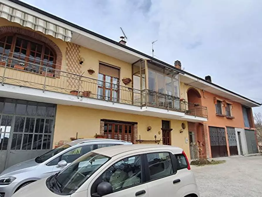 Immagine 1 di Casa indipendente in vendita  a Montiglio Monferrato