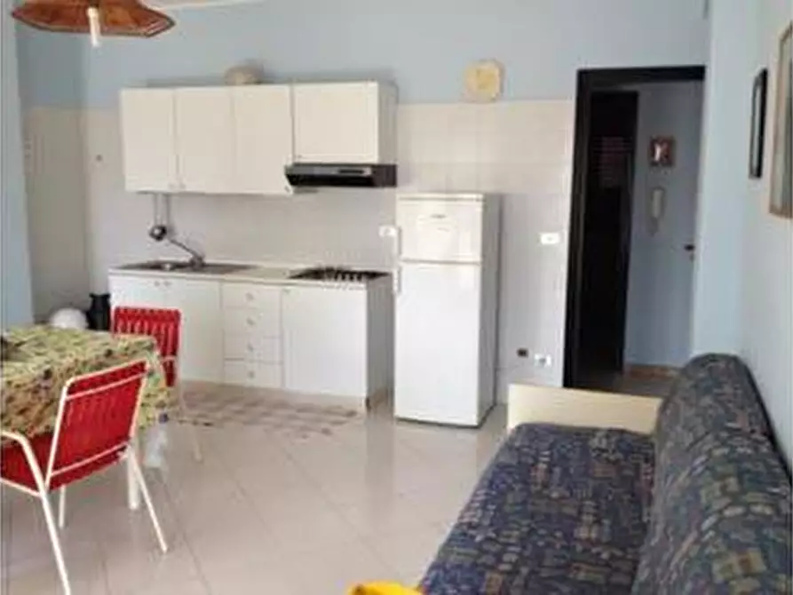 Immagine 4 di Casa vacanze in affitto  in Via Spiaggia Fondachello 147 a Mascali