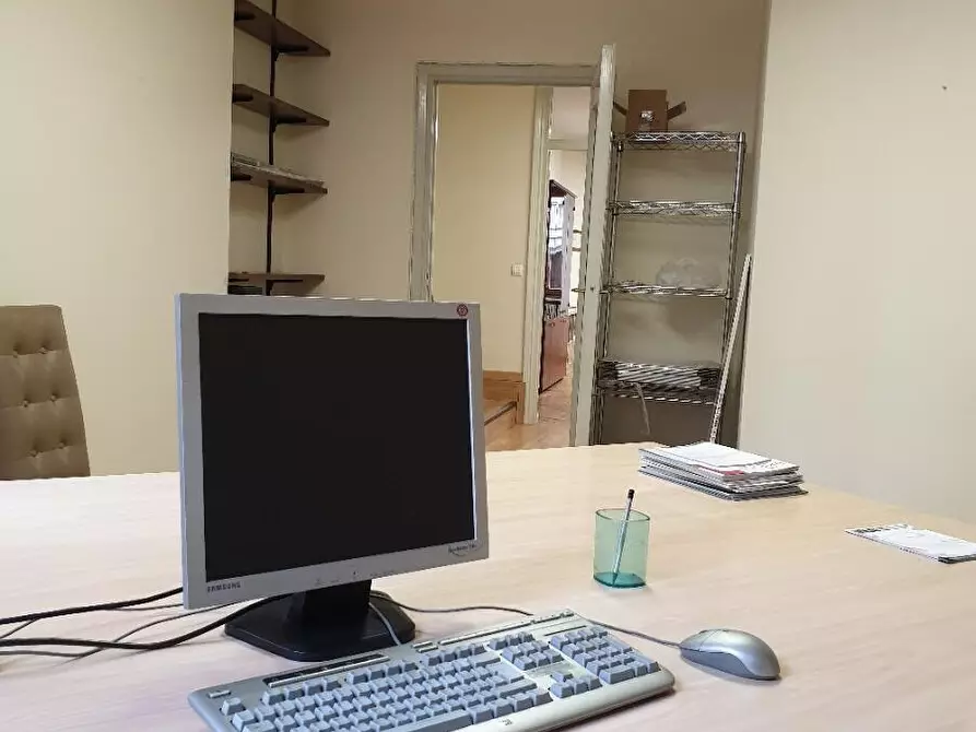 Immagine 6 di Ufficio in affitto  in via Monforte 8 a Torino