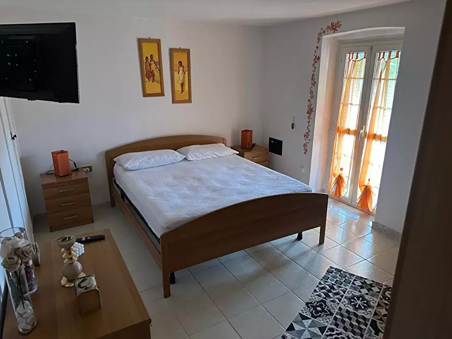 Immagine 5 di Casa indipendente in vendita  in Piazza marcellusi  5 a Cellino Attanasio