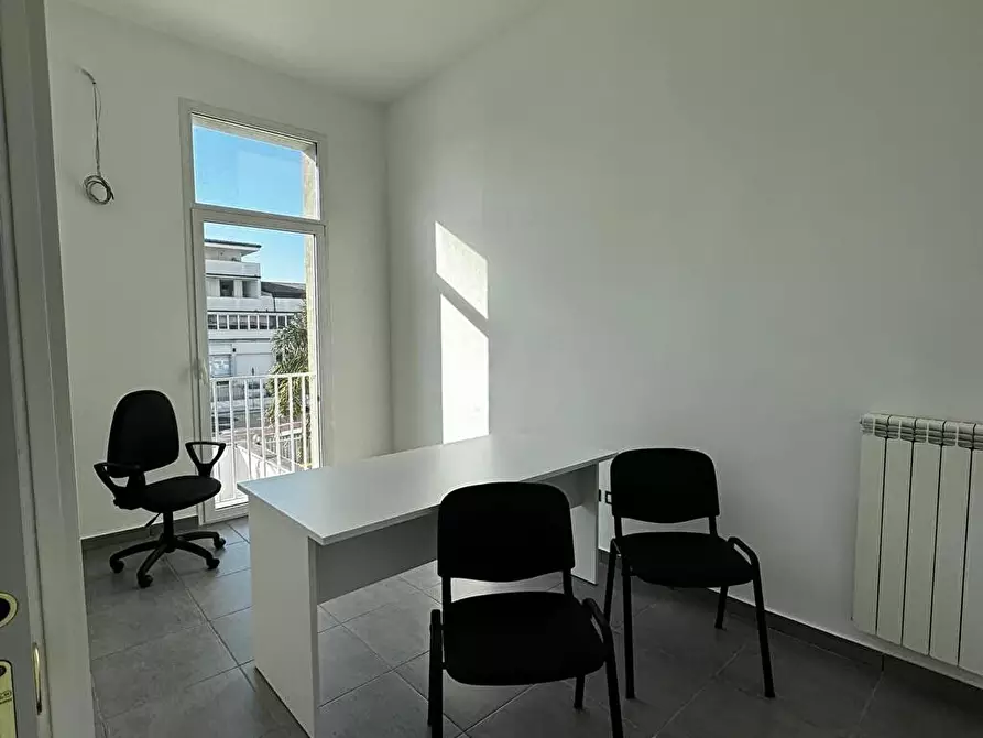 Immagine 3 di Ufficio in affitto  in via antonio gramsci 20 a Aversa