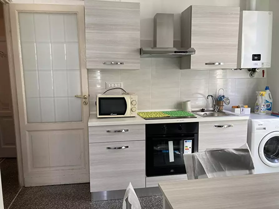 Immagine 1 di Appartamento in affitto  in VIA SAN BARTOLOMEO DEL FOSSATO a Genova