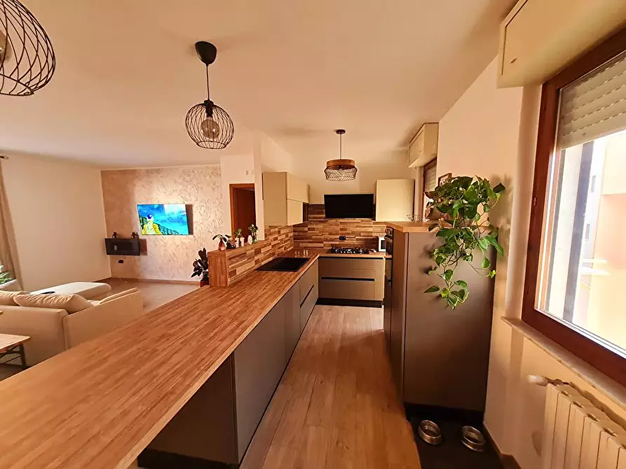 Immagine 11 di Appartamento in affitto  in Via Cadore  2 a Mesagne