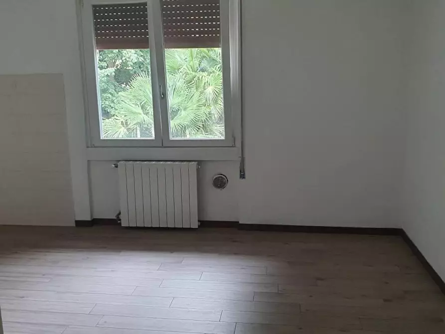 Immagine 3 di Appartamento in affitto  in via rebolgiane 10 a Laveno-Mombello