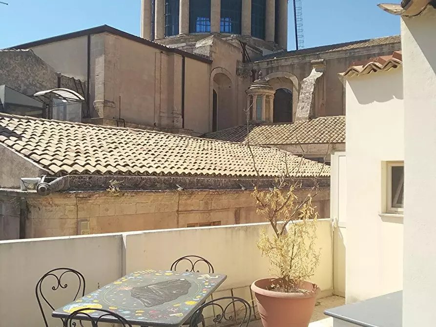 Immagine 2 di Stanza singola in affitto  a Ragusa