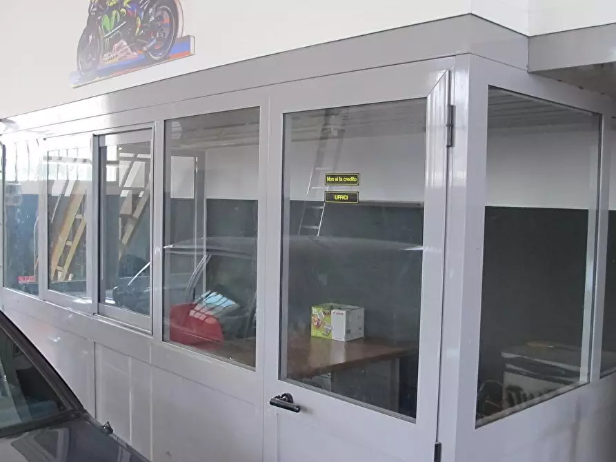 Immagine 3 di Attività artigianale in affitto  in via sassonia 12 a Rimini