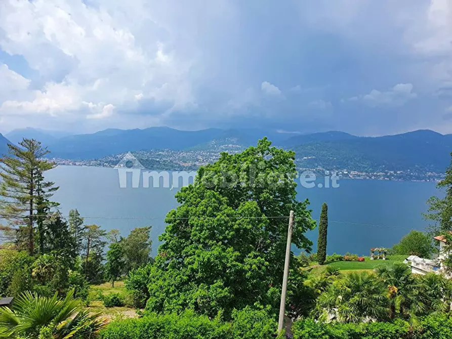 appartamento in affitto a Laveno-Mombello in zona Laveno