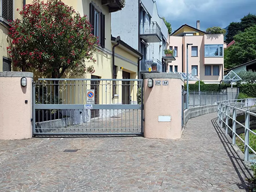Immagine 17 di Bilocale in vendita  in Via Seminario 34b a Lecco