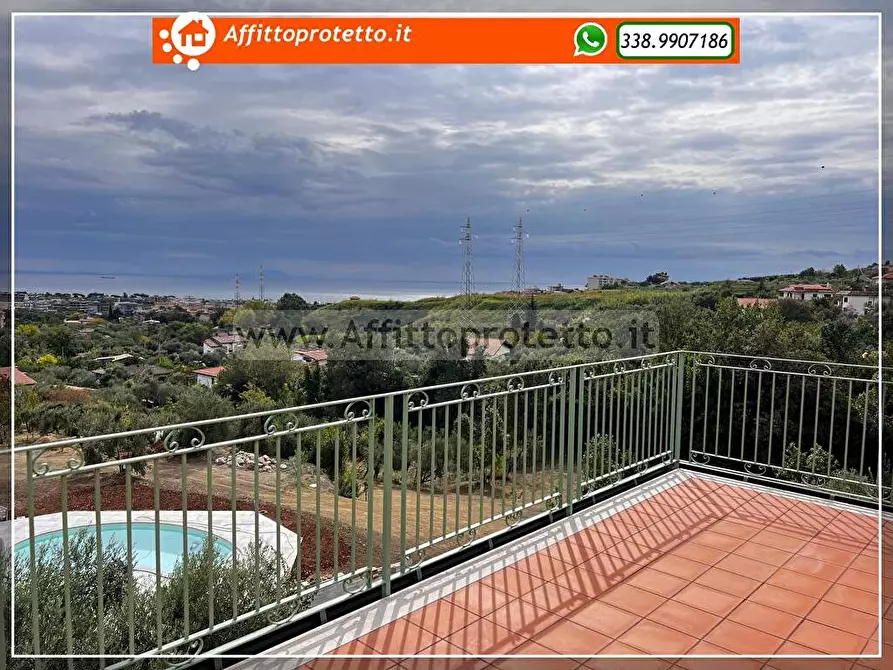 Immagine 12 di Villa in affitto  in Via Pientime 61-75 a Formia
