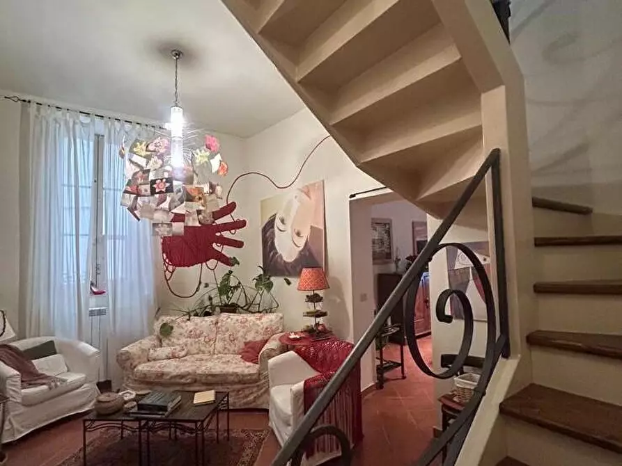 Immagine 2 di Abitazione tipica in vendita  in VITTORIO EMANUELE 1 a Rivello