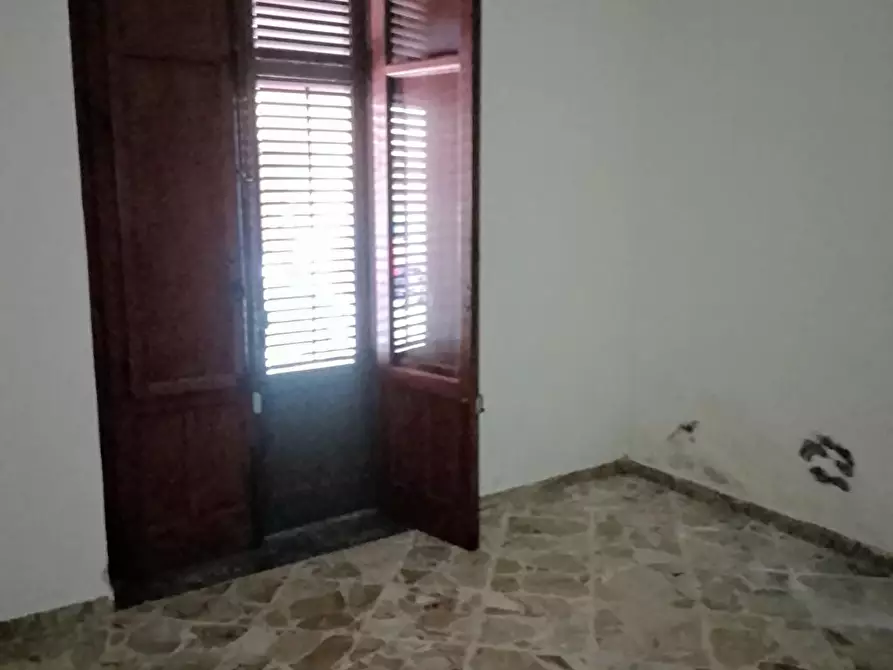 Immagine 8 di Abitazione tipica in affitto  a Palermo