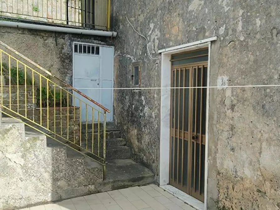 Immagine 4 di Casa indipendente in vendita  in via Roma 1 a Rutino