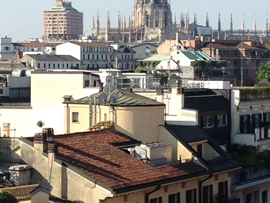 Immagine 1 di Attico in affitto  in Via Senato 35 a Milano