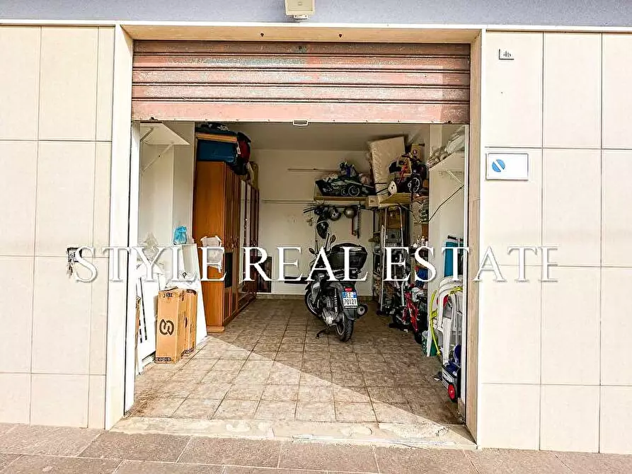 Immagine 18 di Appartamento in vendita  in Via Napoli 5 a Siracusa